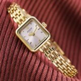 Женские кварцевые часы Julius