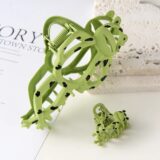 Заколка-краб FORWOT зелёная