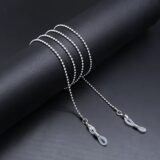 Солнцезащитные очки с цепочкой