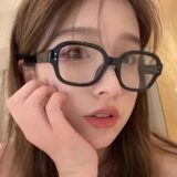 Ретро квадратные очки красные