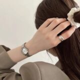 Женские кварцевые часы zkceenier зелёные