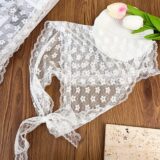 Кружевной треугольный платок
