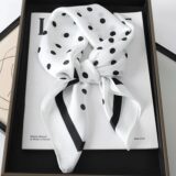 RUNMEIFA Женские шелковые шарфы 70×70 см