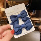 Пластиковые заколки для волос