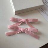 HugesGirl бархатные заколки с бантом